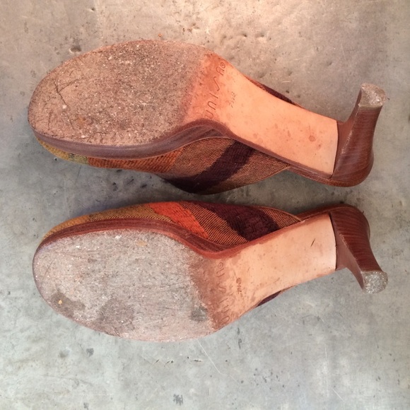 ✨VTG Autumn Heels by Unisa - Picture 5 of 6